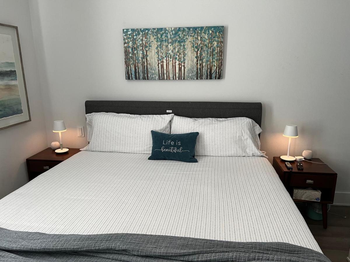 New Centennial Park Luxury Smart Home W Courtyard Fayetteville Dış mekan fotoğraf